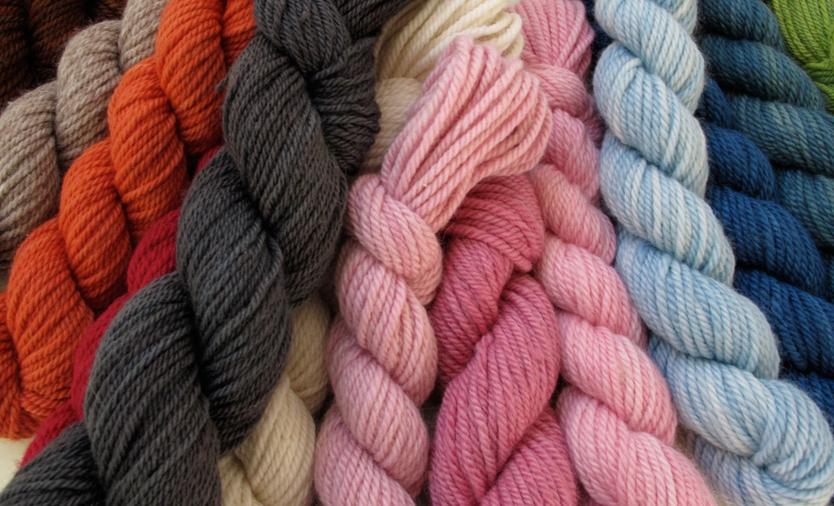 7-natural-dye-yarn