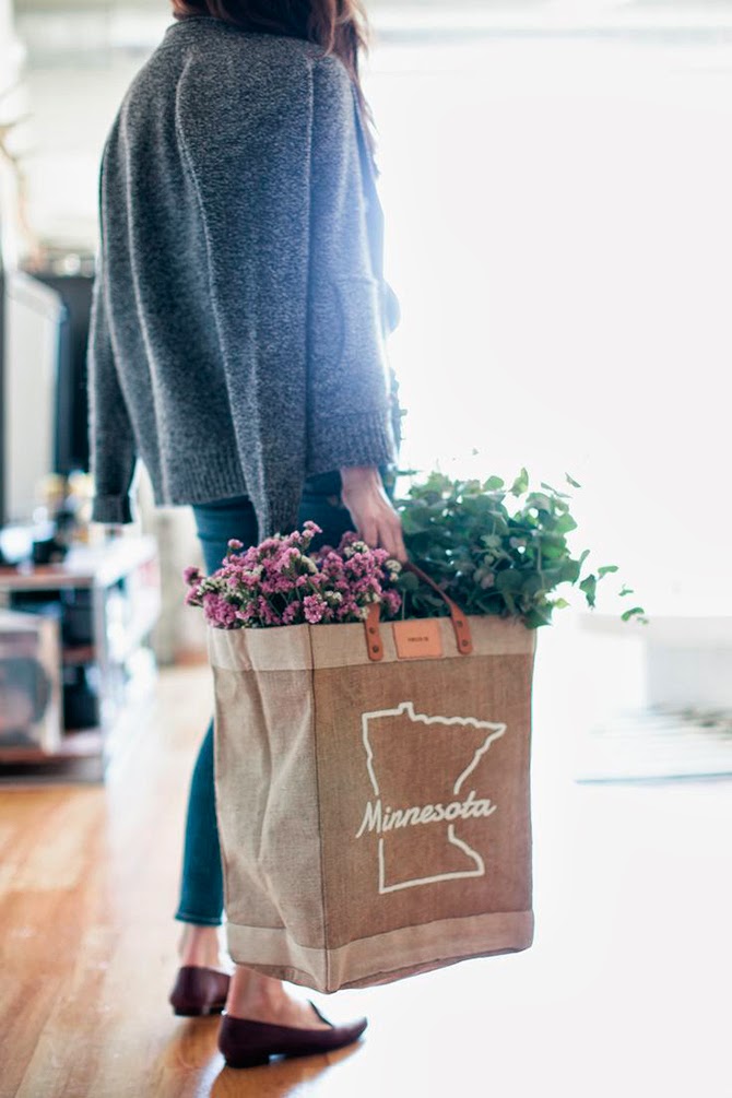 tote