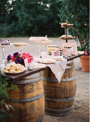 wine-barrels-creative-dessert-display-2