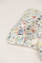 Babero impermeable con mangas