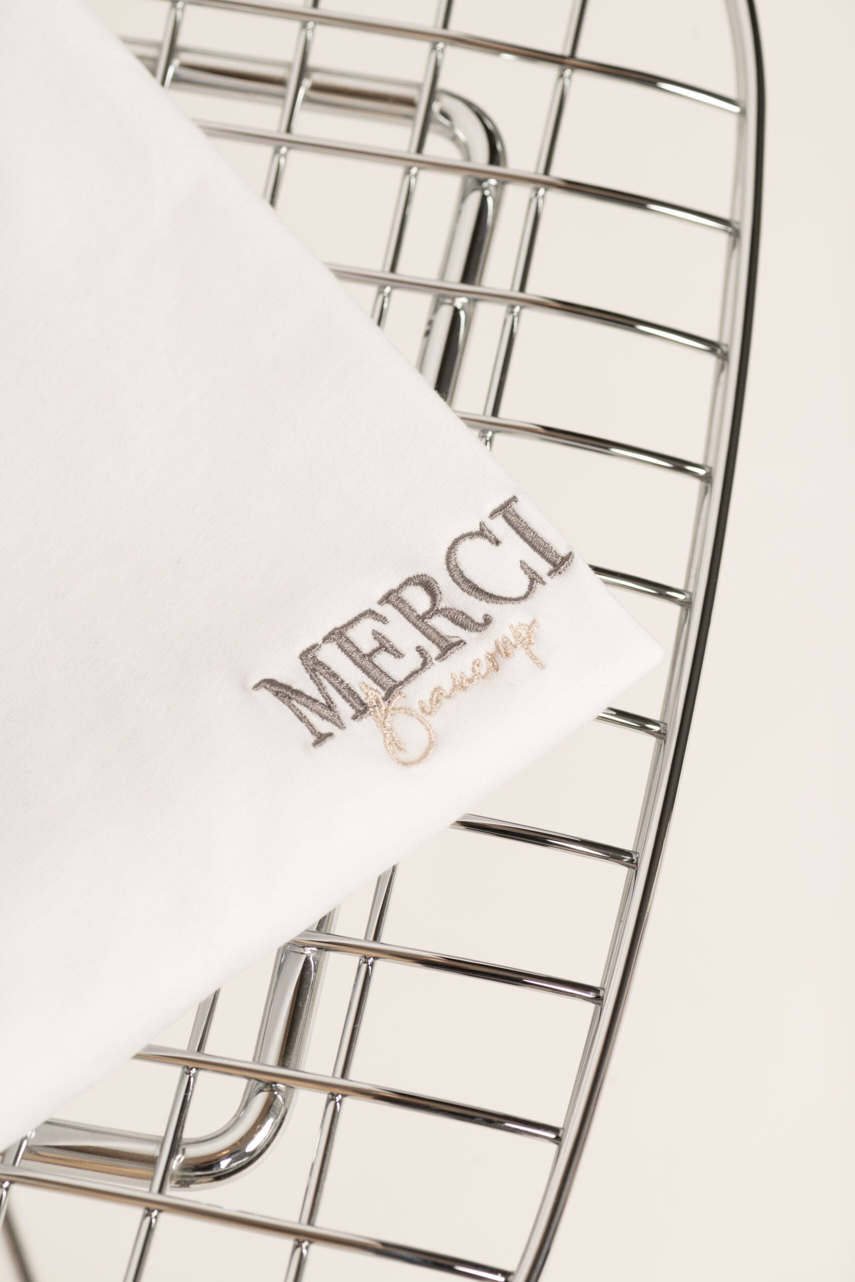 Camiseta merci beaucoup