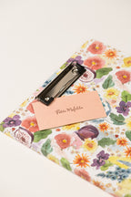 Carpeta con bloc de notas