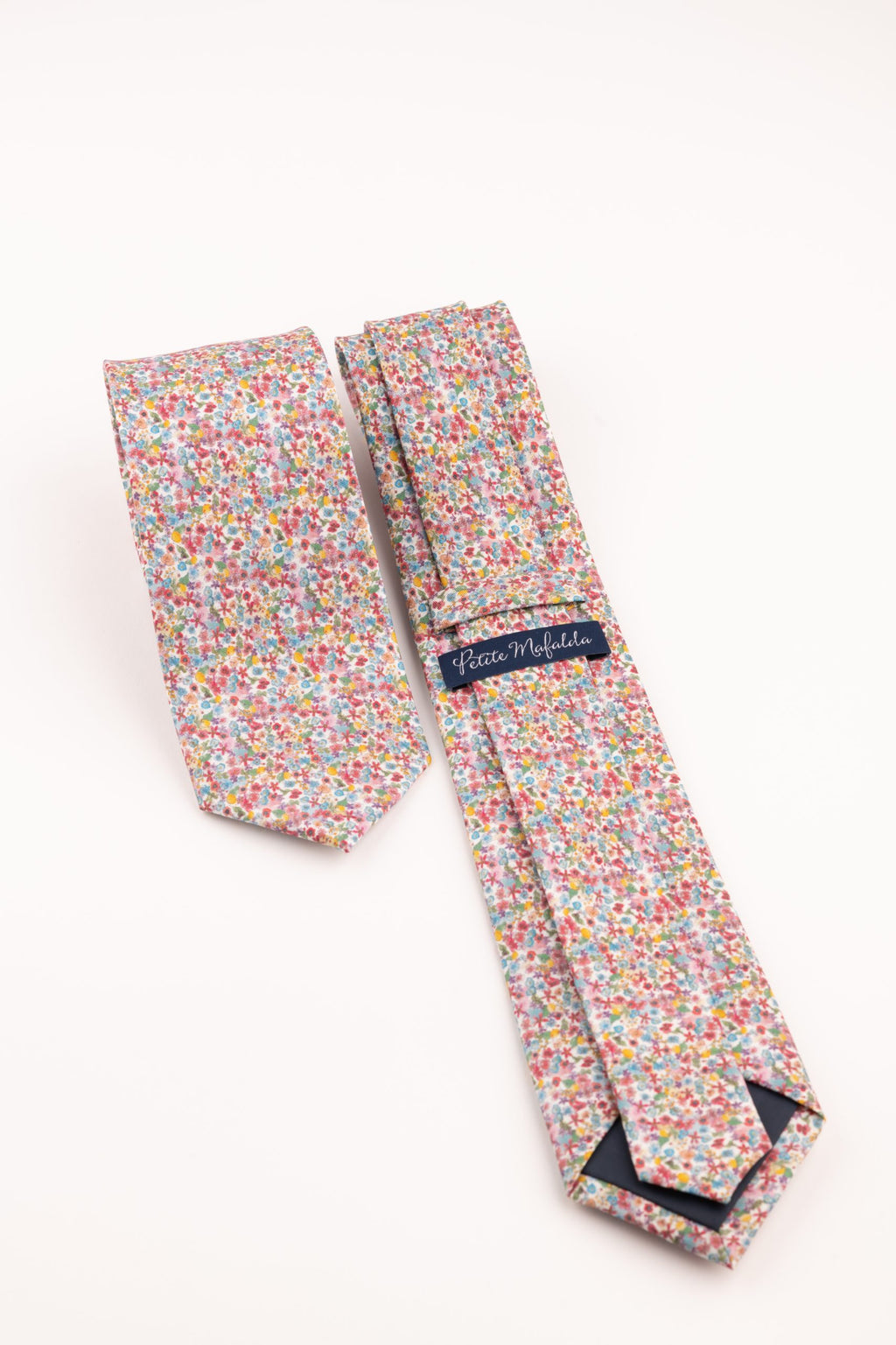 Corbata estampado flores