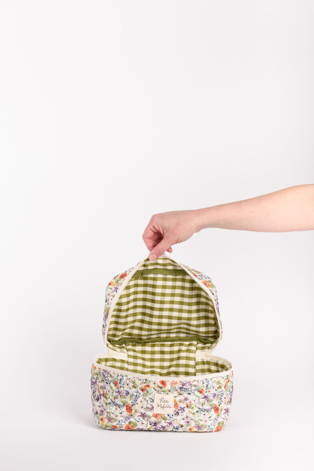 Neceser acolchado con asa