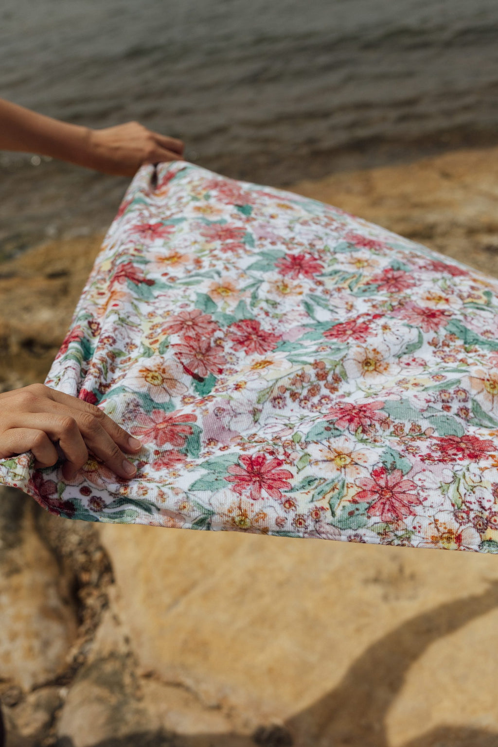 Toalla playa flores