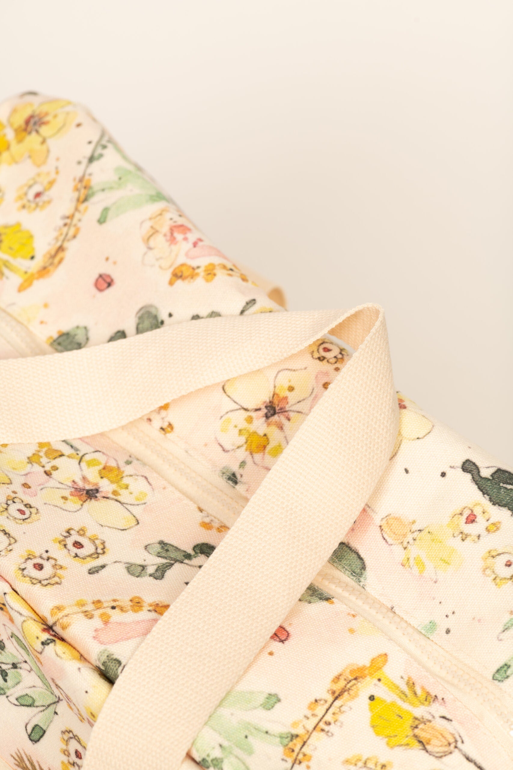 Maleta viaje fin de semana flores